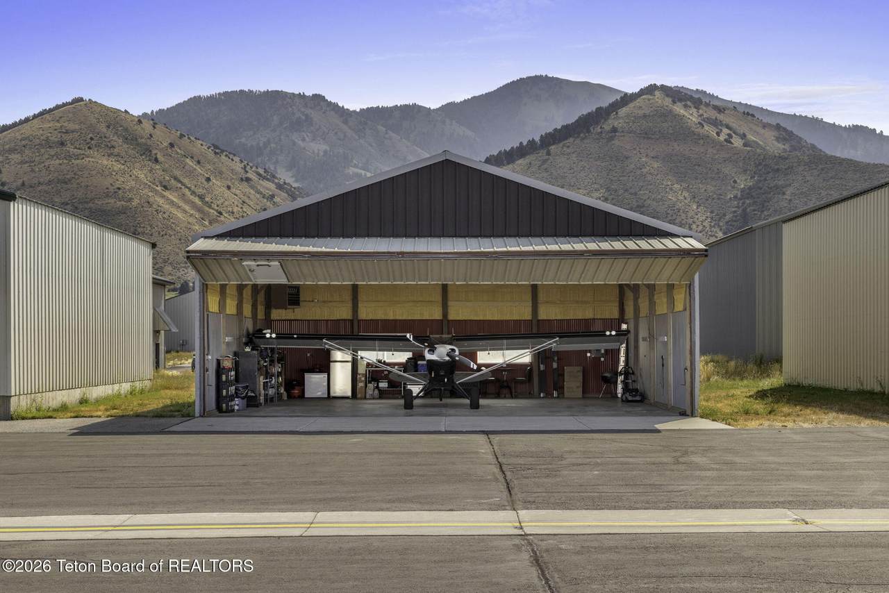 https://bt-photos.global.ssl.fastly.net/teton/1280_boomver_2_26-2156-2.jpg