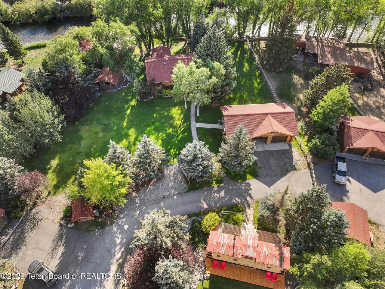 405 Miller Lane - Photo 1