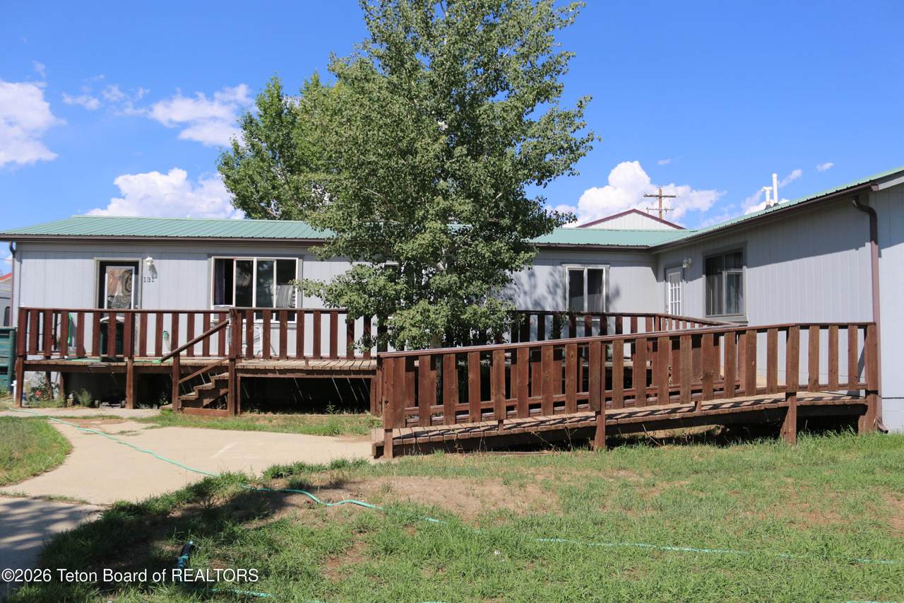 131 Jackson Avenue - Photo 1