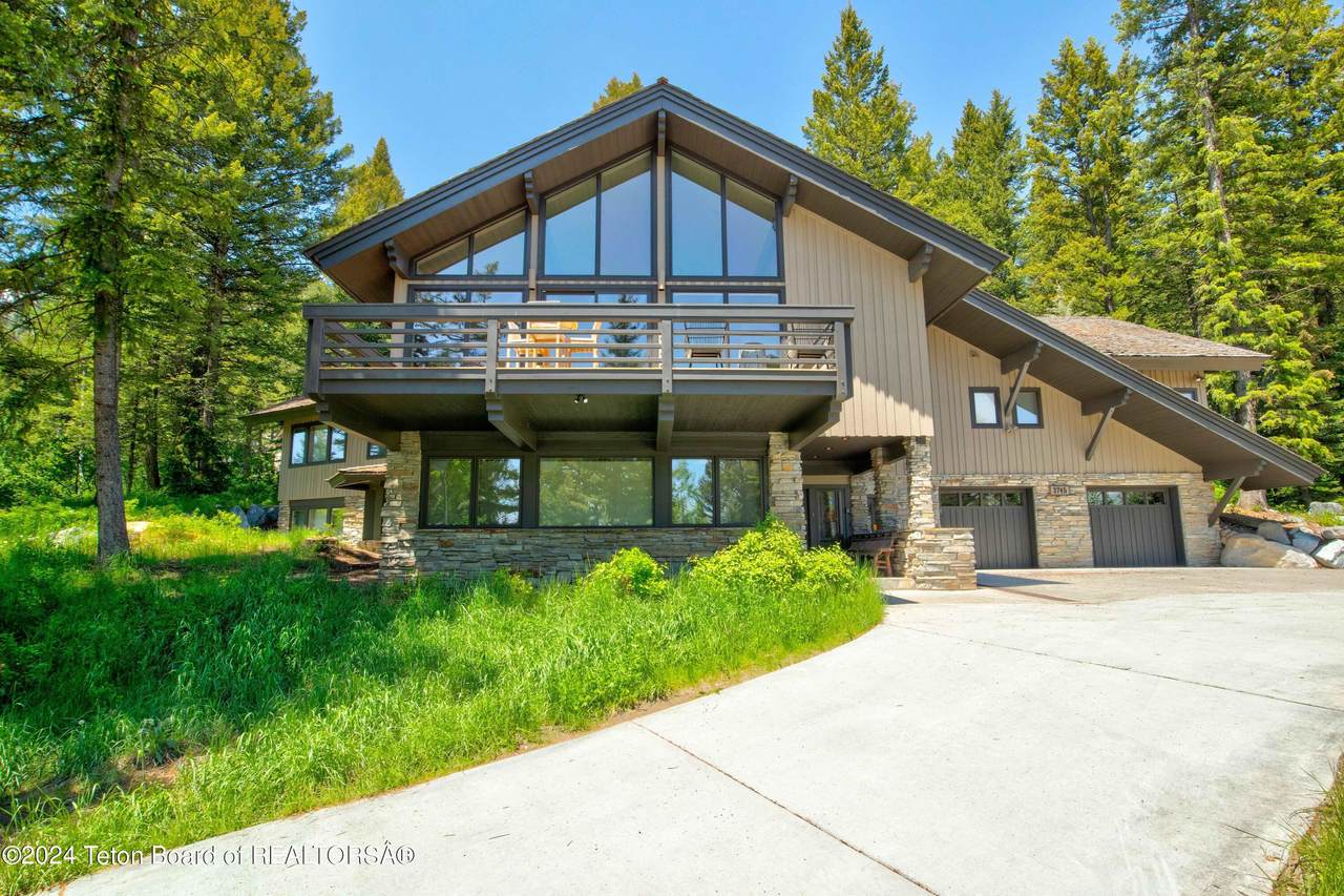 3745 Curtis Drive - Photo 1