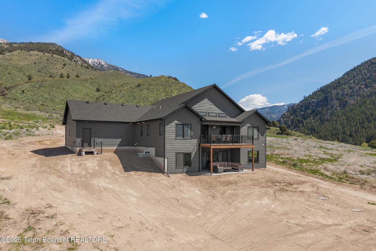https://bt-photos.global.ssl.fastly.net/teton/1280_boomver_1_26-2220-2.jpg