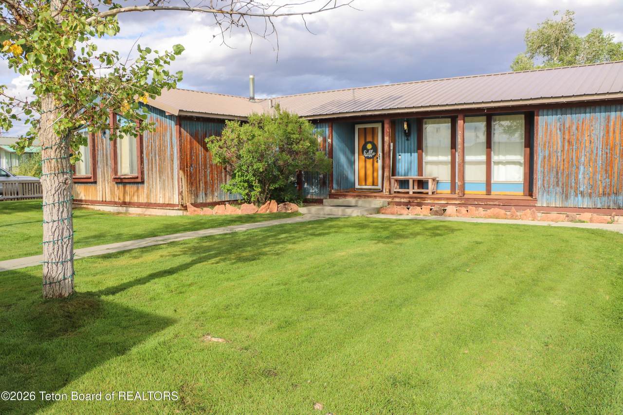 14 Winkelman Avenue - Photo 1