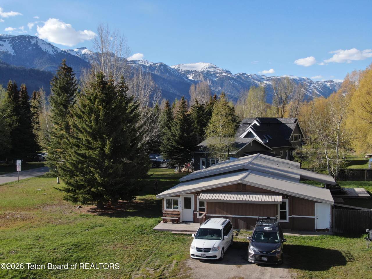 4355 Nethercott Lane - Photo 1