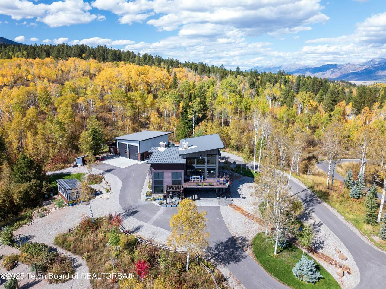 https://bt-photos.global.ssl.fastly.net/teton/1280_boomver_1_26-318-2.jpg