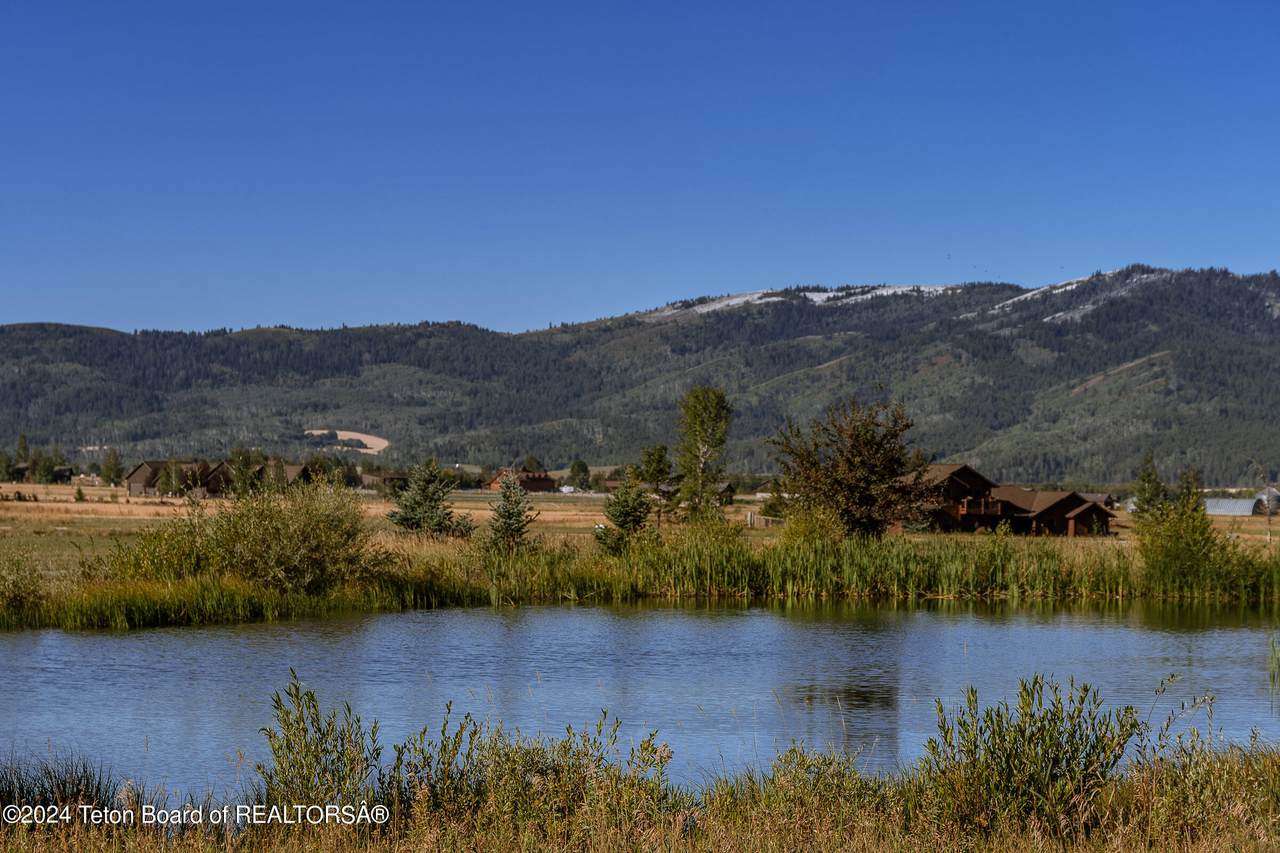 https://bt-photos.global.ssl.fastly.net/teton/1280_boomver_1_26-341-2.jpg