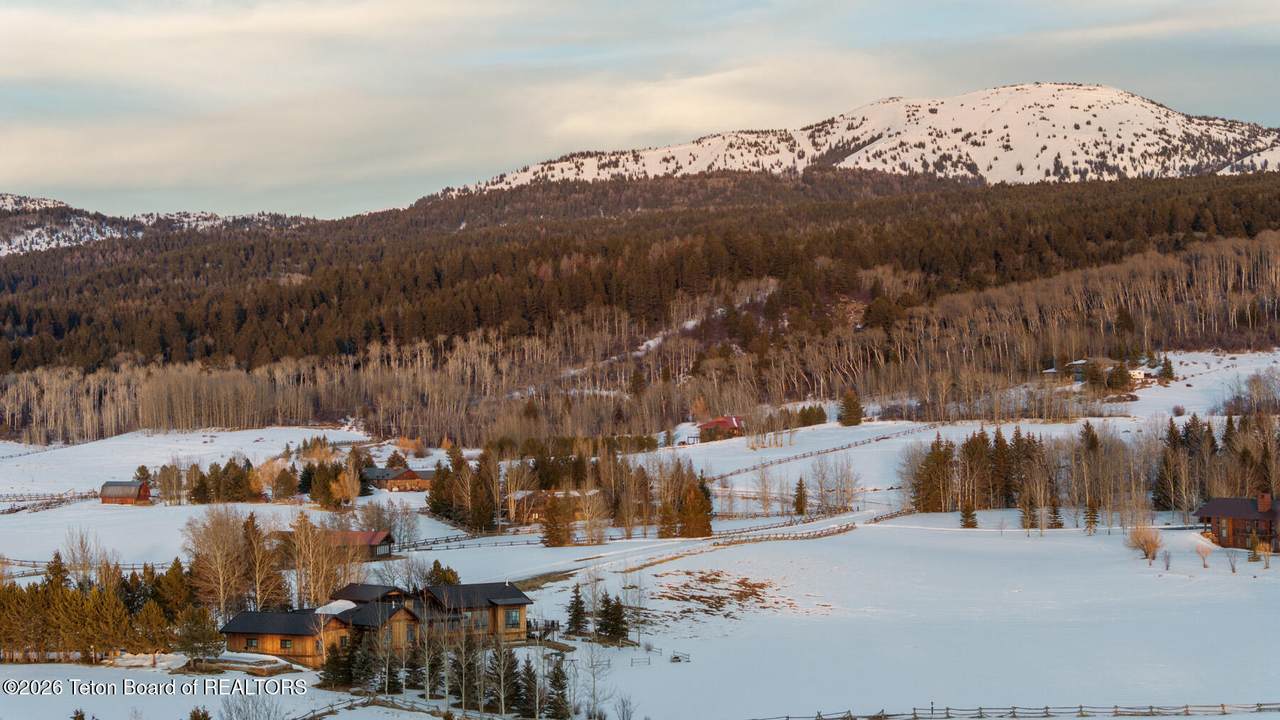 https://bt-photos.global.ssl.fastly.net/teton/1280_boomver_1_26-346-2.jpg