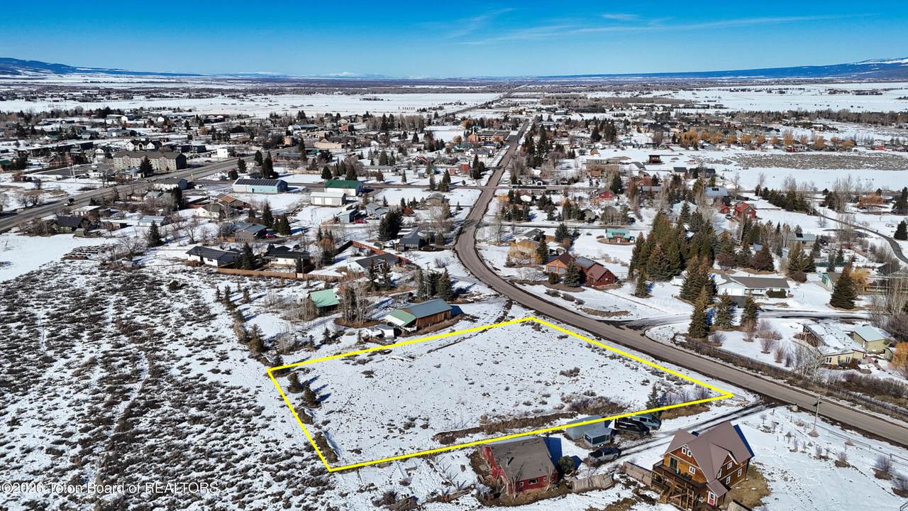 245 Agate Avenue - Photo 1