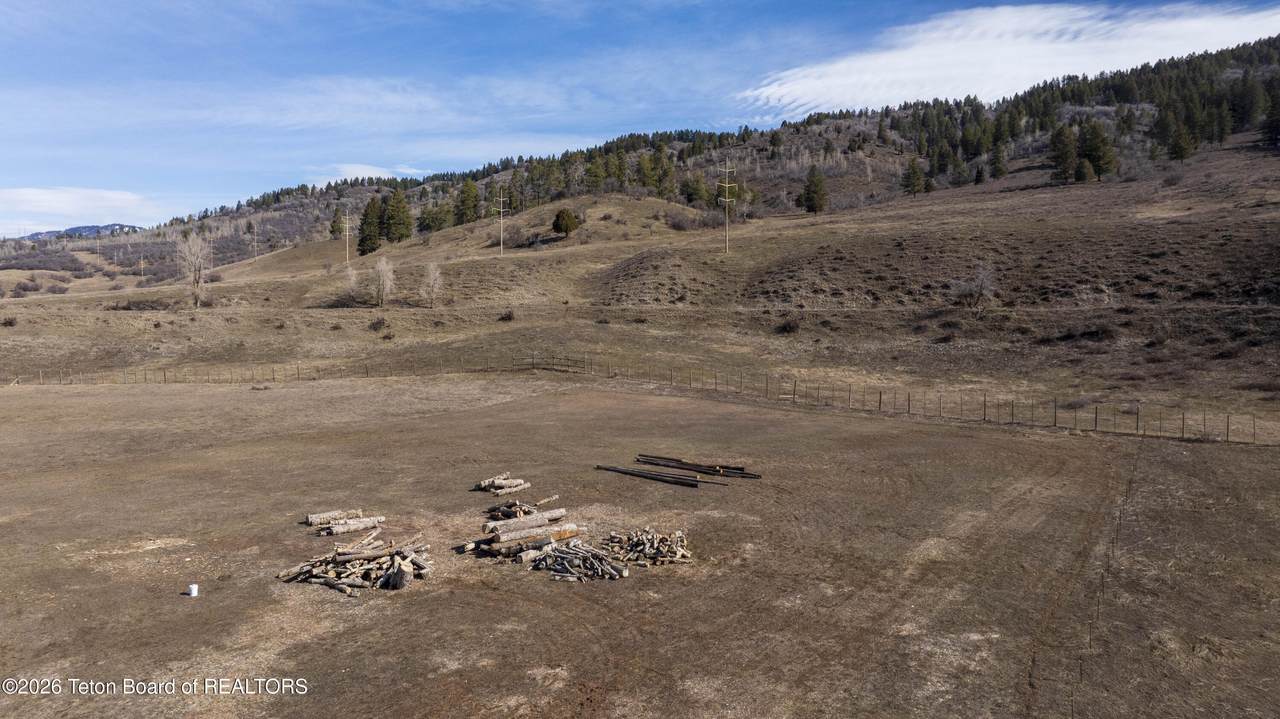 https://bt-photos.global.ssl.fastly.net/teton/1280_boomver_1_26-420-2.jpg