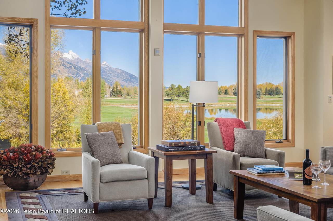 https://bt-photos.global.ssl.fastly.net/teton/1280_boomver_1_26-421-2.jpg