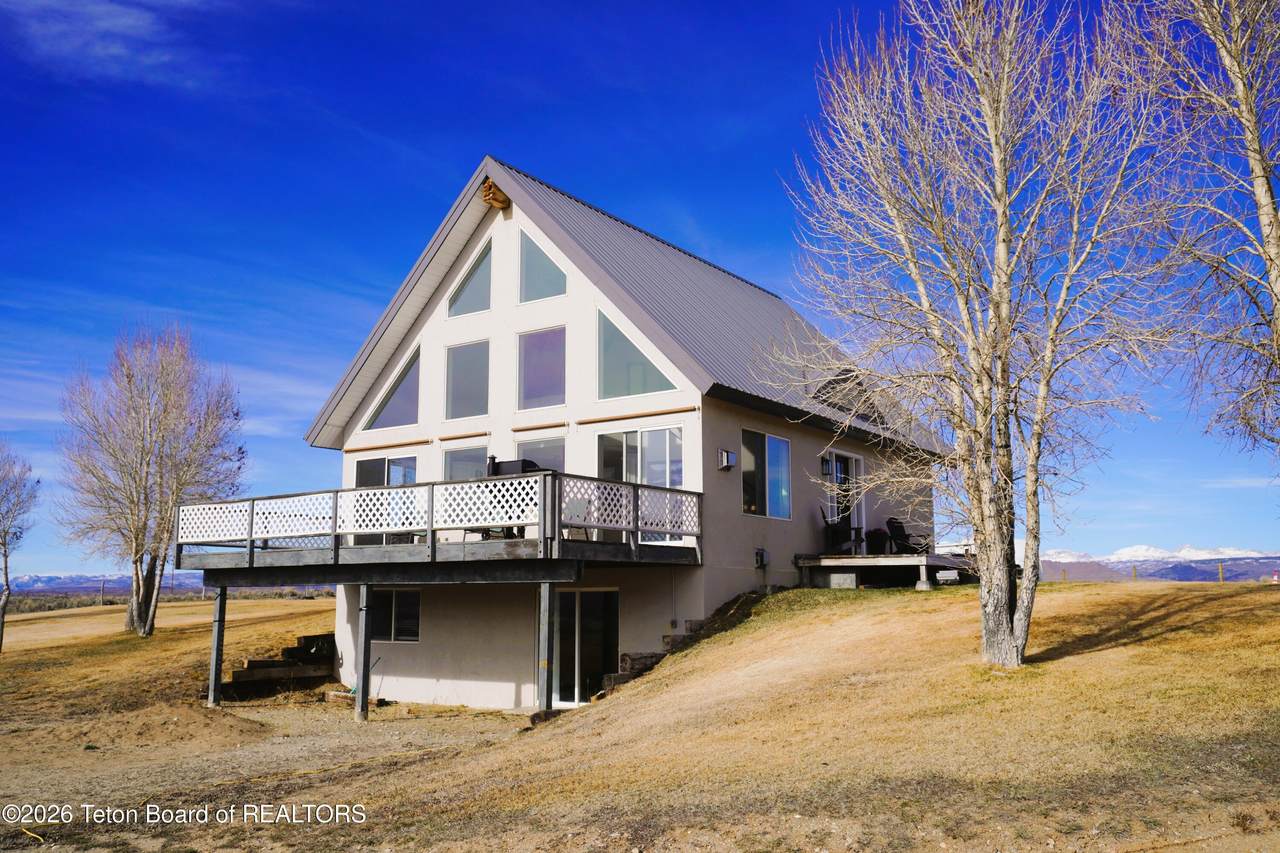 9508 Hwy 191 - Photo 1