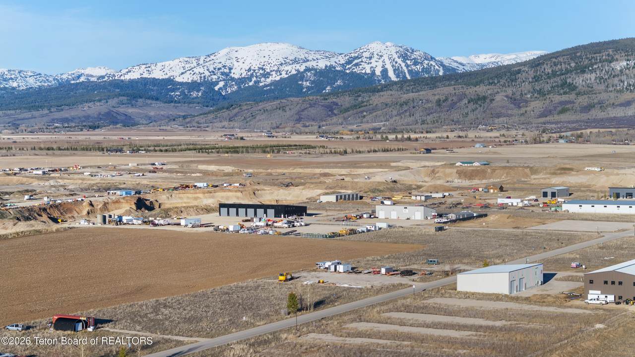 https://bt-photos.global.ssl.fastly.net/teton/1280_boomver_1_26-479-2.jpg