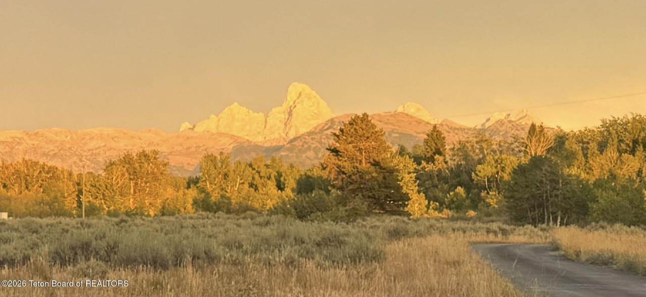 https://bt-photos.global.ssl.fastly.net/teton/1280_boomver_1_26-517-2.jpg