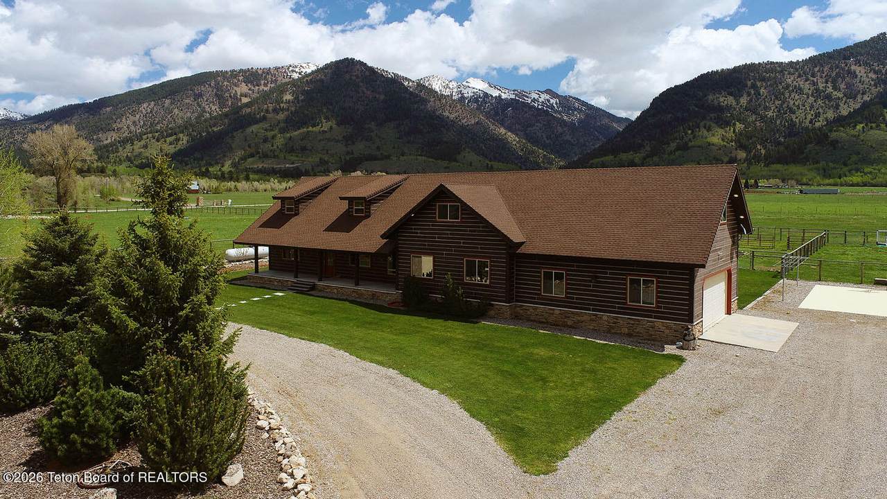 https://bt-photos.global.ssl.fastly.net/teton/1280_boomver_1_26-522-2.jpg