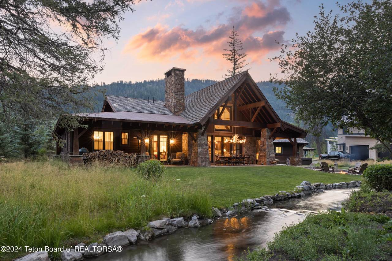 https://bt-photos.global.ssl.fastly.net/teton/1280_boomver_1_26-531-2.jpg