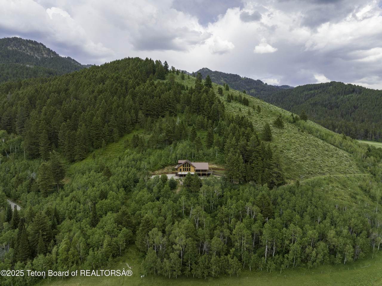 651 Upper Stewart Creek Road - Photo 1