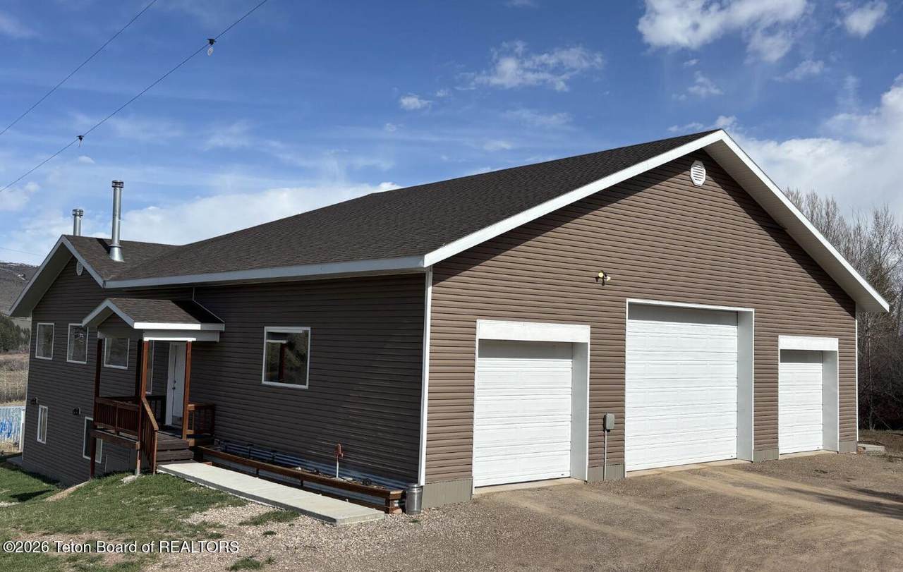 https://bt-photos.global.ssl.fastly.net/teton/1280_boomver_1_26-550-2.jpg