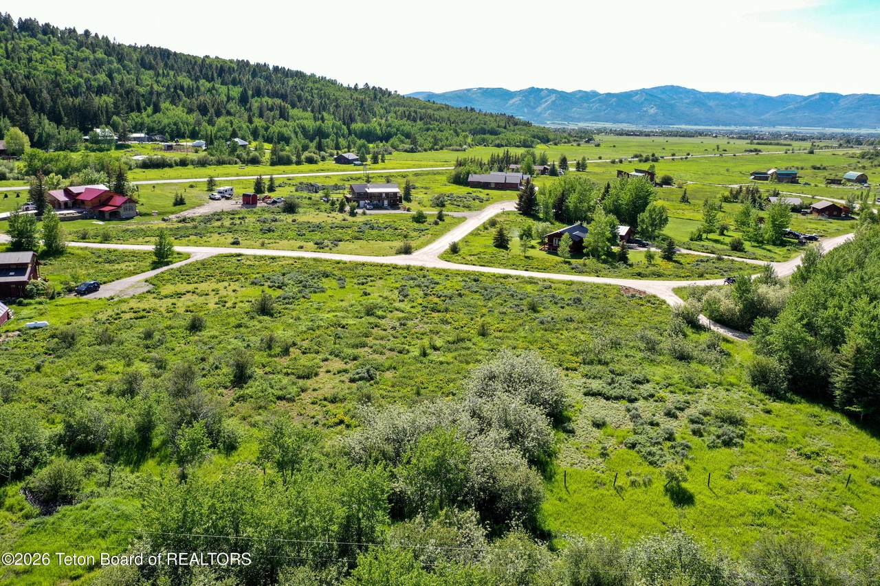 https://bt-photos.global.ssl.fastly.net/teton/1280_boomver_1_26-595-2.jpg