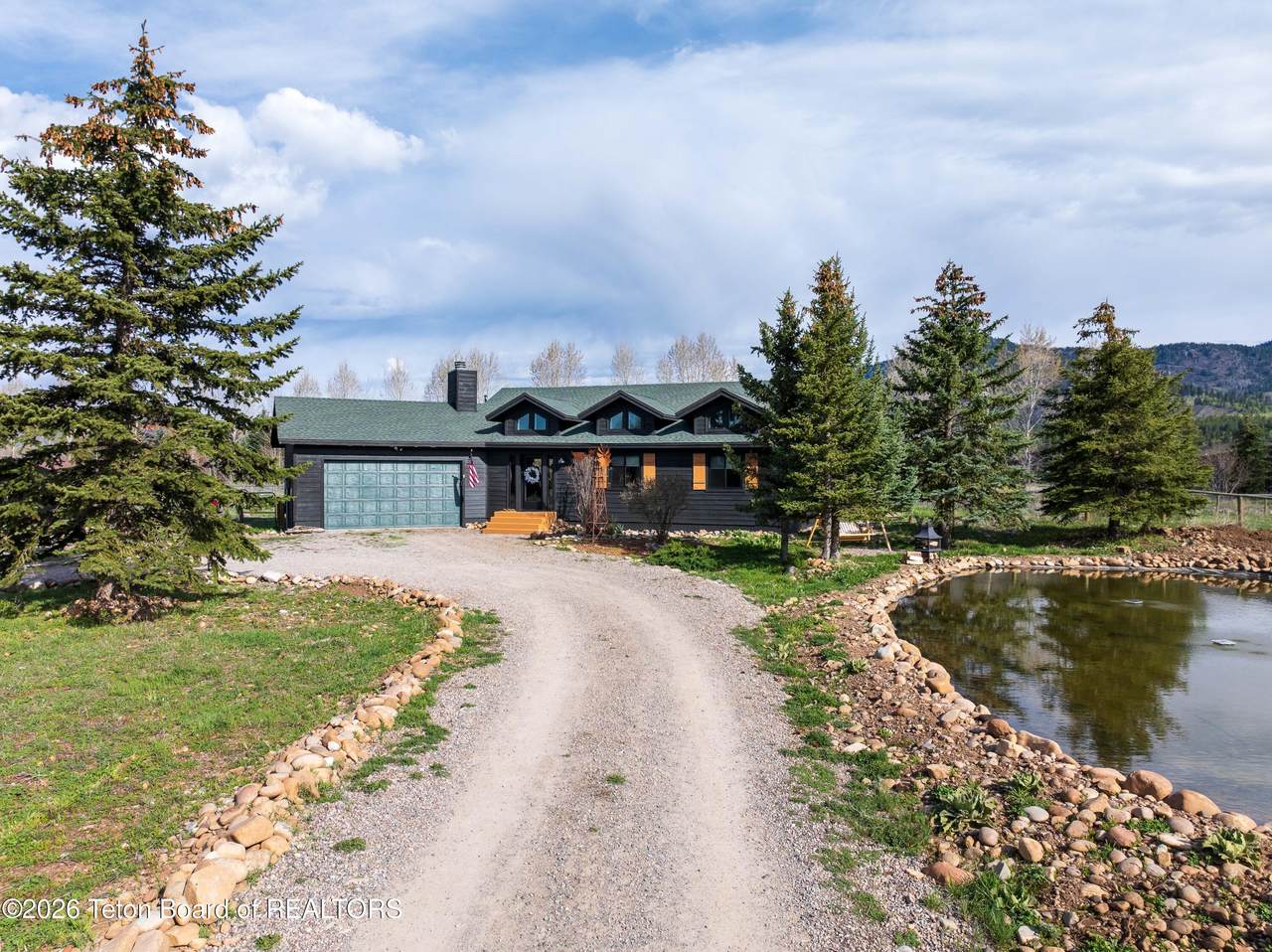 https://bt-photos.global.ssl.fastly.net/teton/1280_boomver_1_26-643-2.jpg