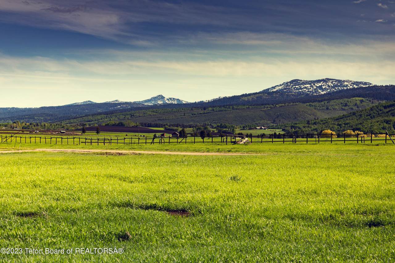 https://bt-photos.global.ssl.fastly.net/teton/1280_boomver_1_26-669-2.jpg