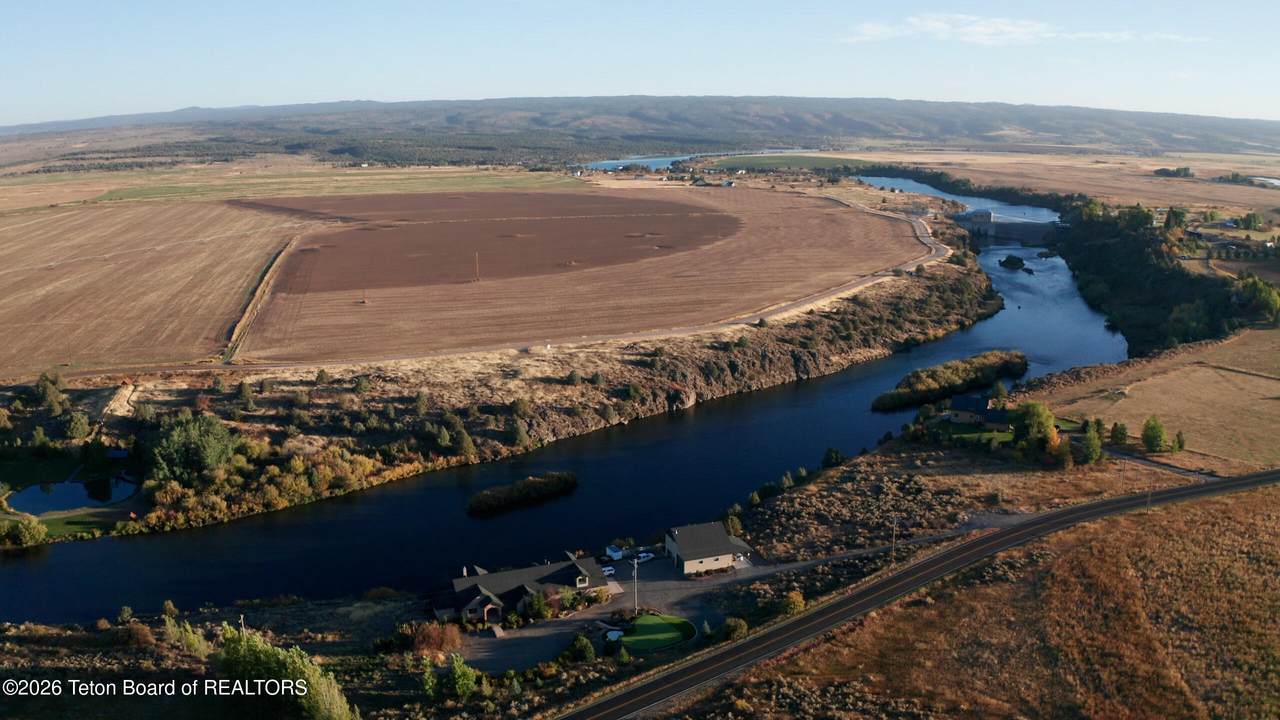 https://bt-photos.global.ssl.fastly.net/teton/1280_boomver_1_26-688-2.jpg
