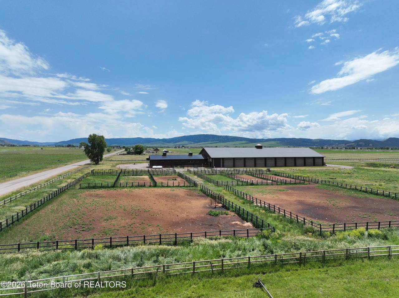 https://bt-photos.global.ssl.fastly.net/teton/1280_boomver_1_26-704-2.jpg