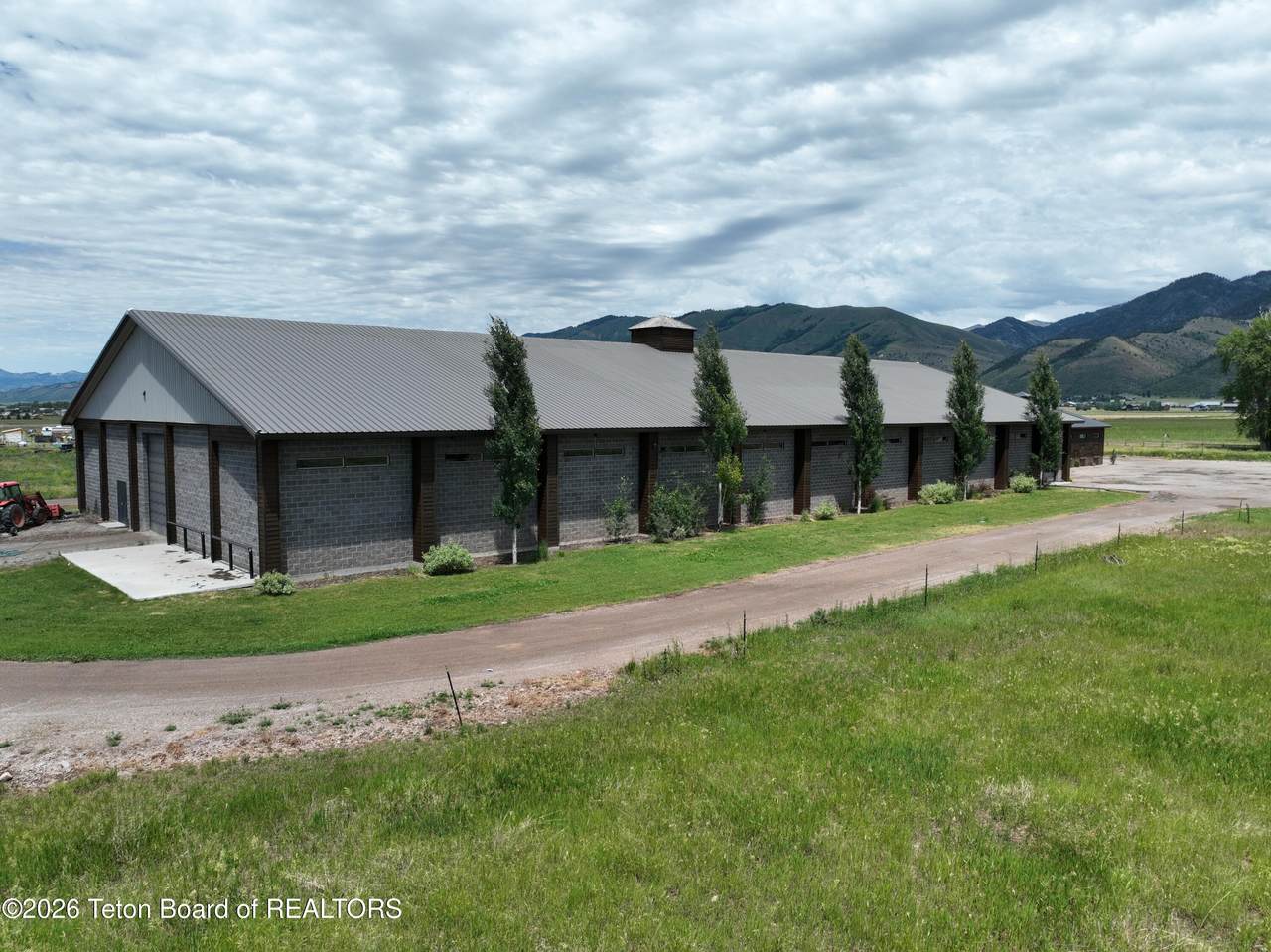 https://bt-photos.global.ssl.fastly.net/teton/1280_boomver_1_26-704-2.jpg