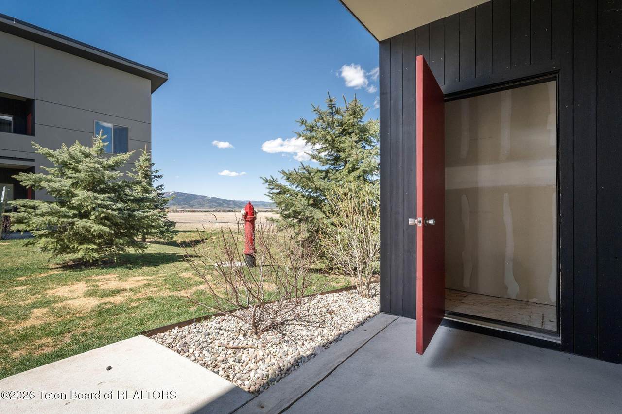 https://bt-photos.global.ssl.fastly.net/teton/1280_boomver_1_26-707-2.jpg