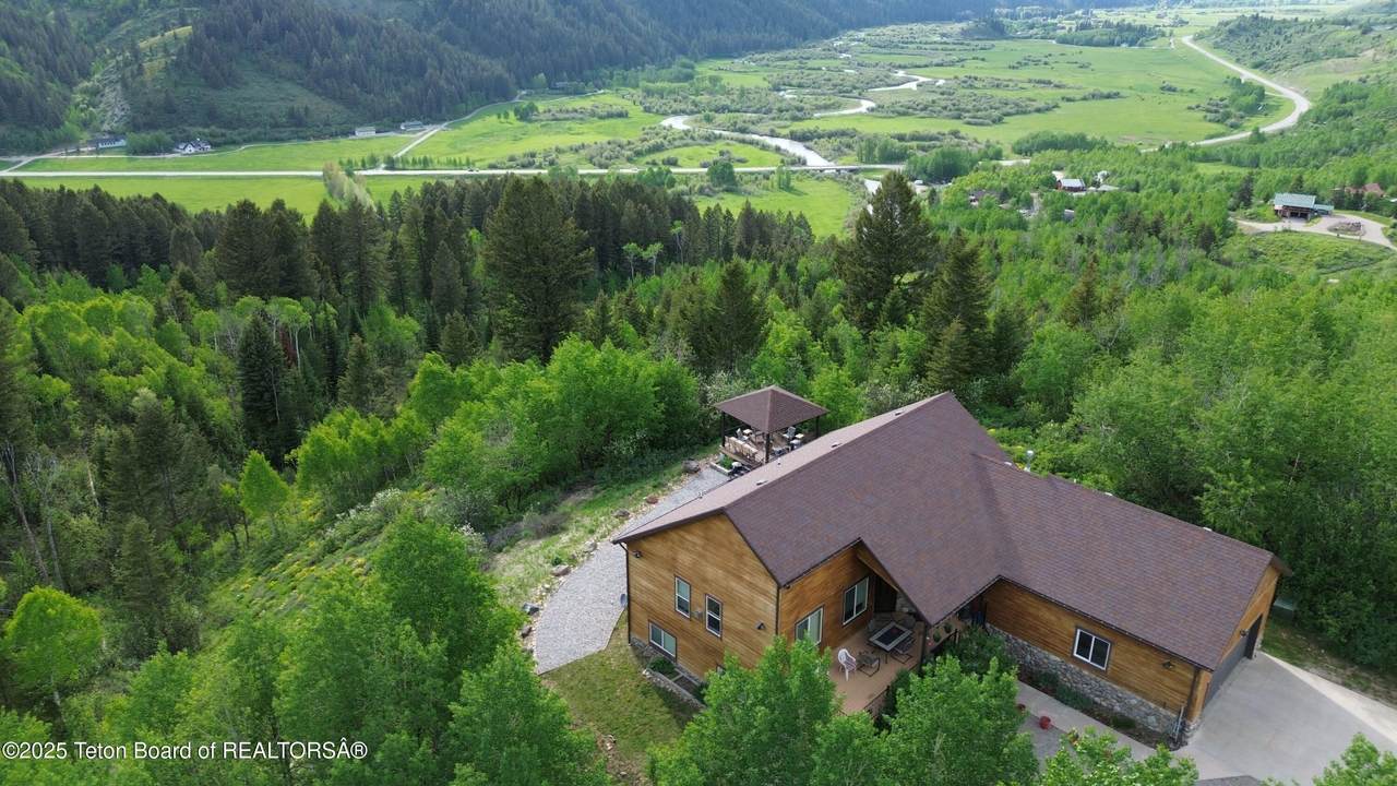 1300 Hillside Loop - Photo 1