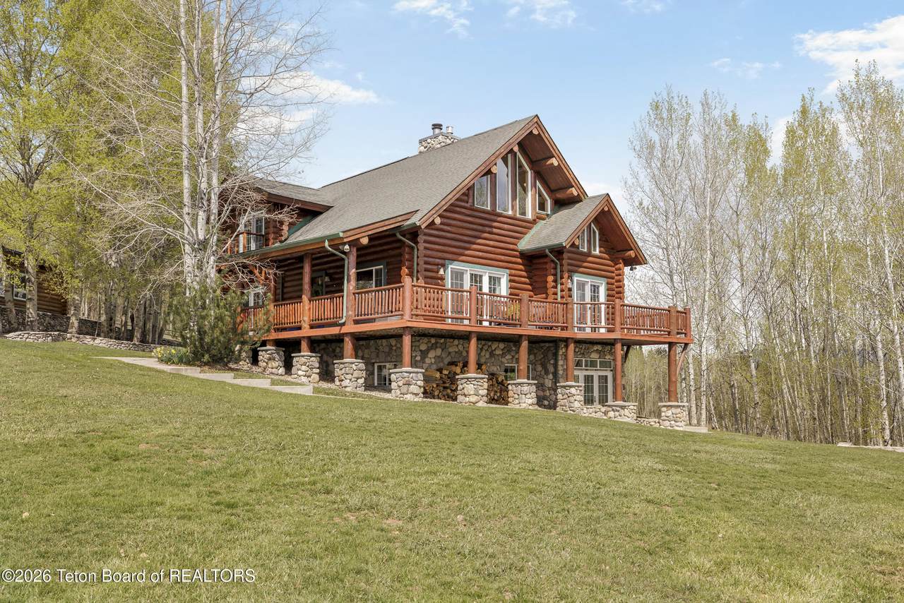 https://bt-photos.global.ssl.fastly.net/teton/1280_boomver_1_26-713-2.jpg