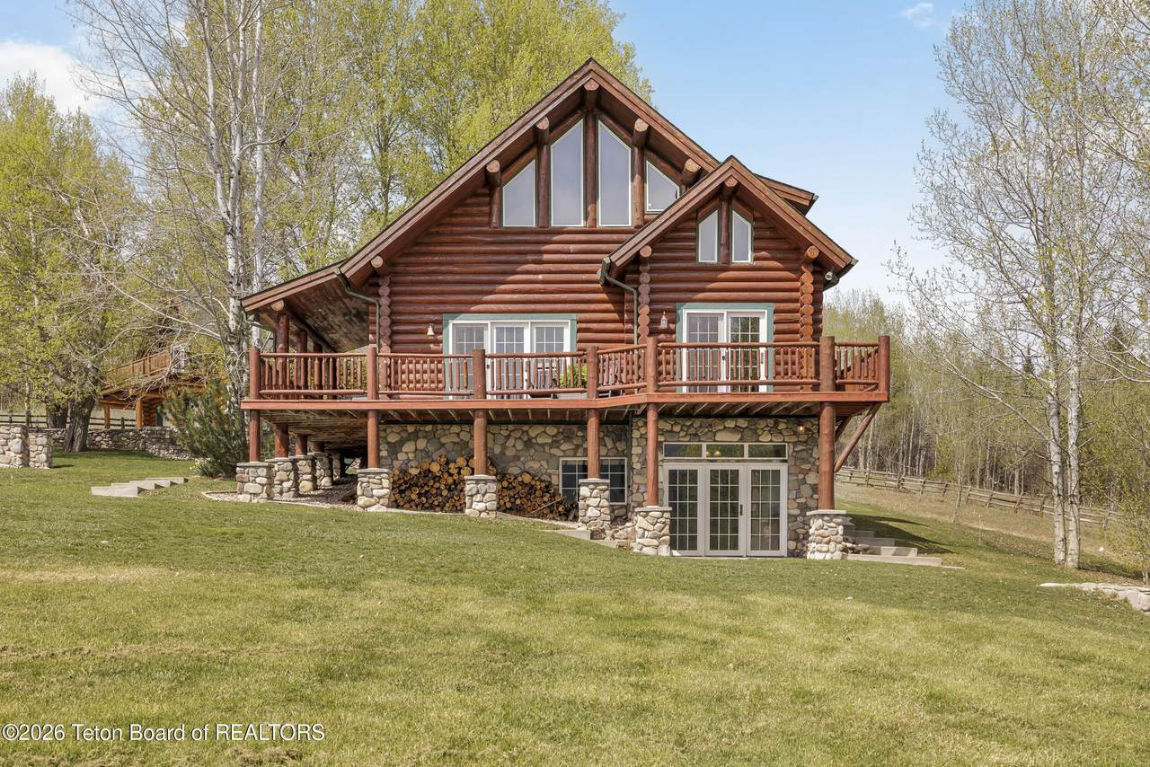 https://bt-photos.global.ssl.fastly.net/teton/1280_boomver_1_26-713-2.jpg