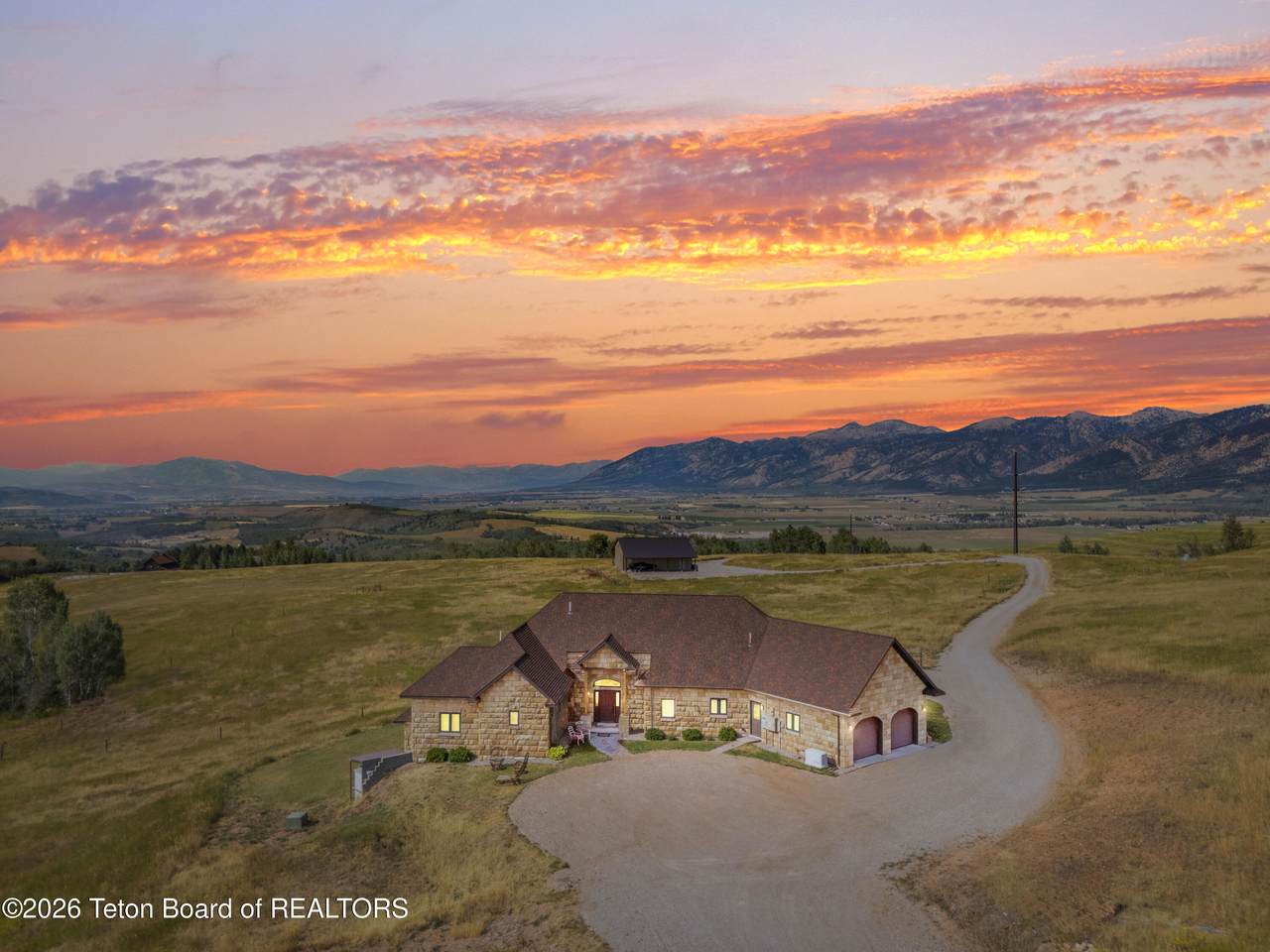 2220 Aspen Hollow Road - Photo 1