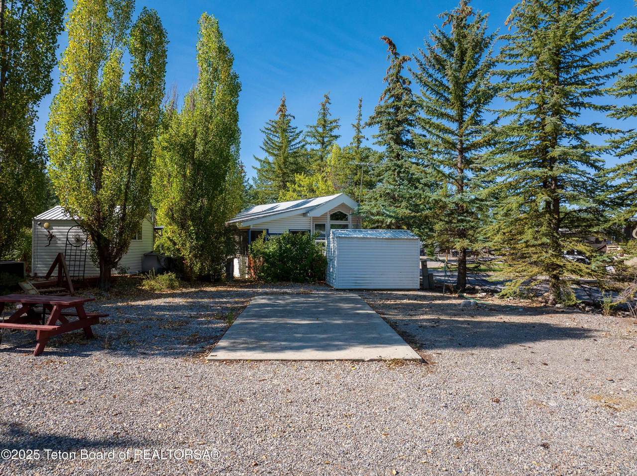 217 Oxbow Drive - Photo 1