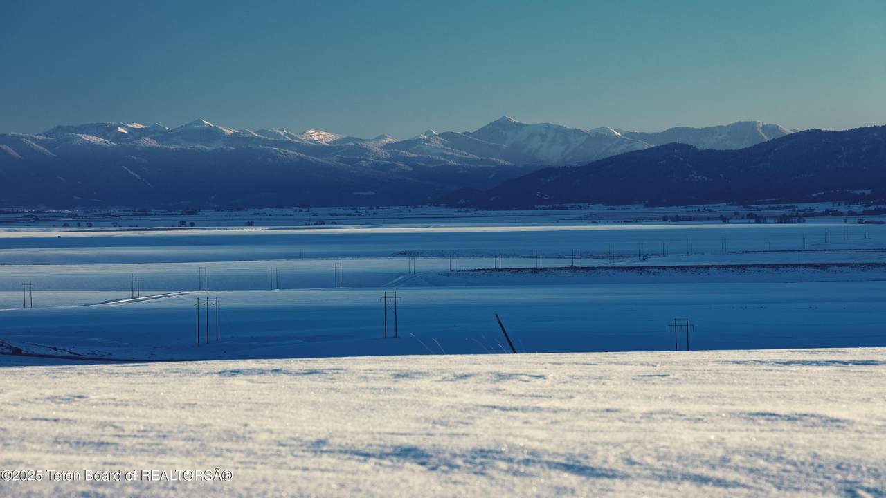 https://bt-photos.global.ssl.fastly.net/teton/1280_boomver_1_26-740-2.jpg
