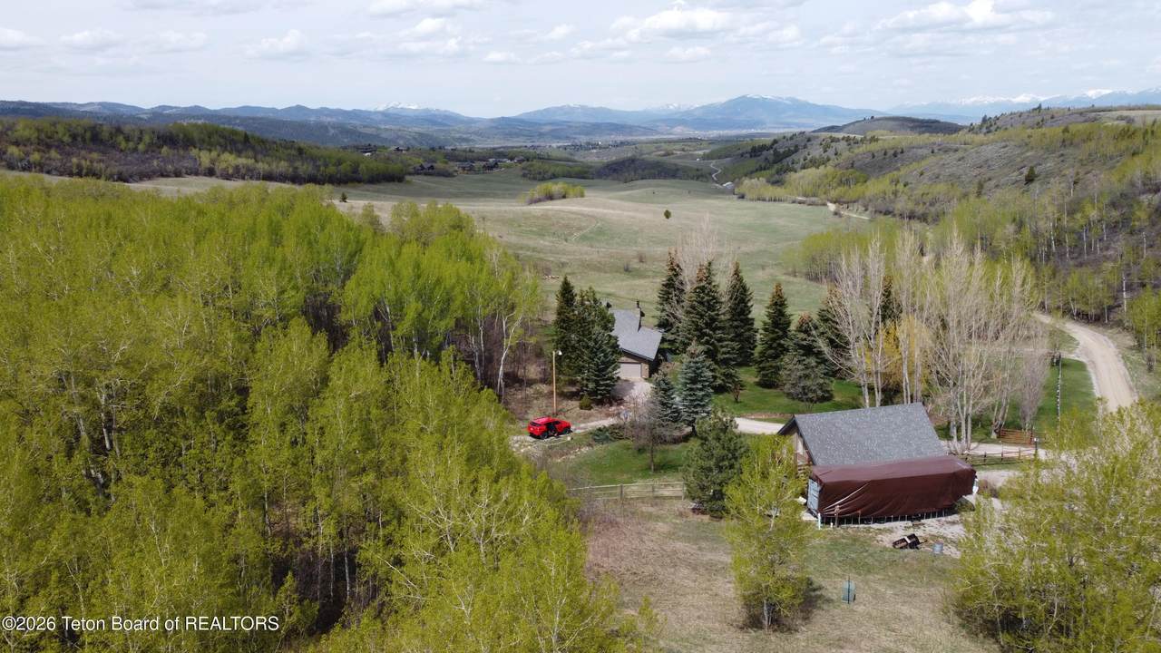 https://bt-photos.global.ssl.fastly.net/teton/1280_boomver_1_26-750-2.jpg
