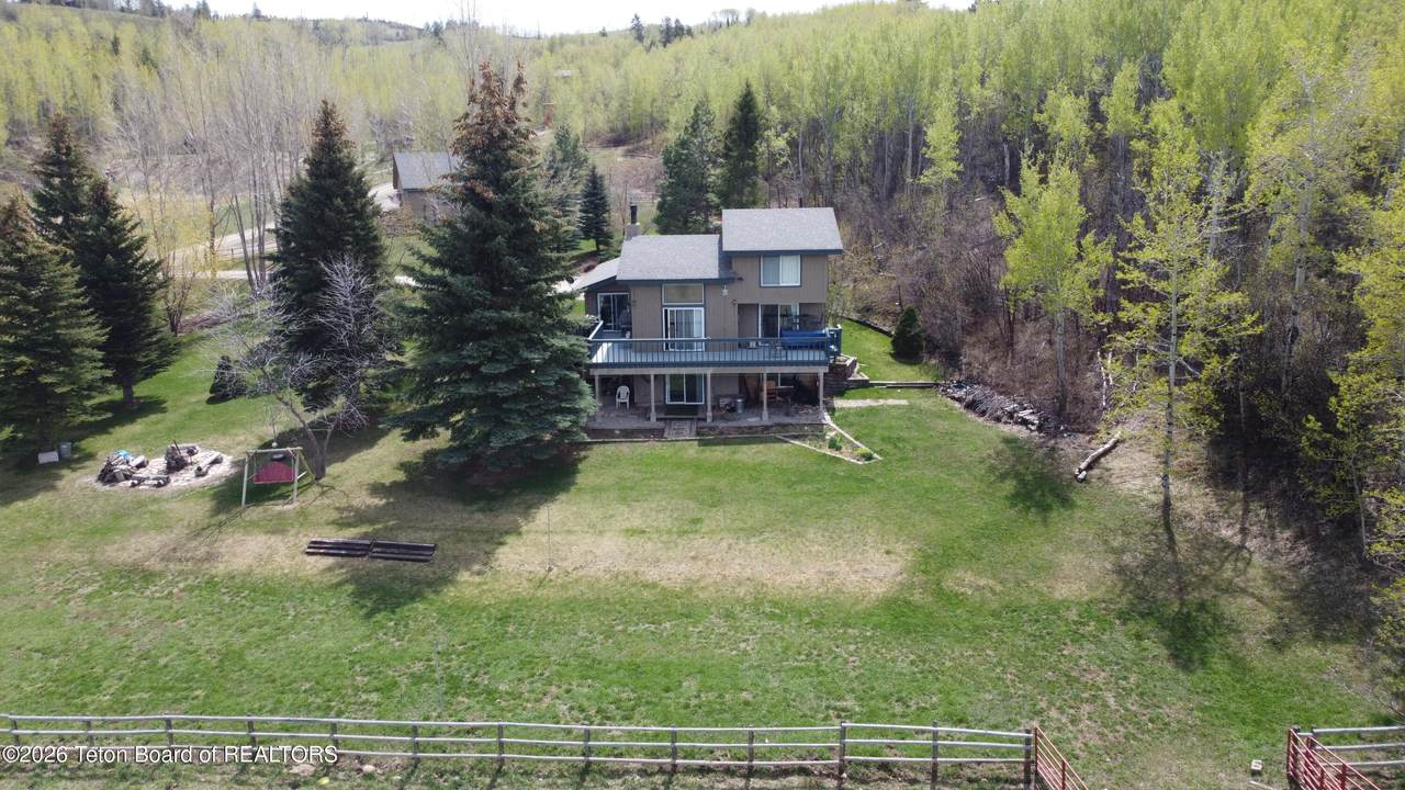 https://bt-photos.global.ssl.fastly.net/teton/1280_boomver_1_26-750-2.jpg