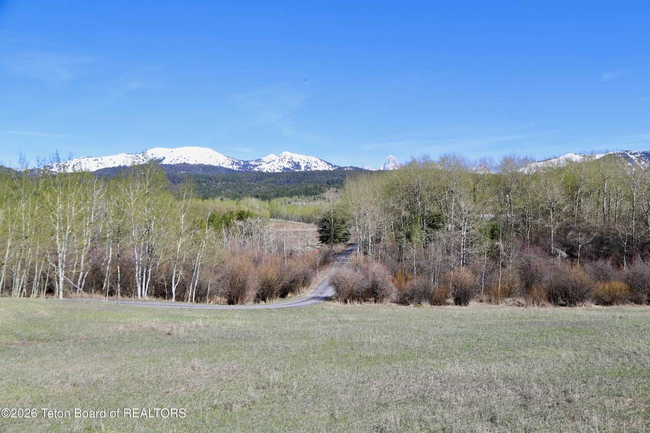 350 Teton Hideaway Drive - Photo 1