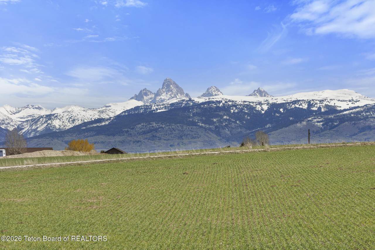 https://bt-photos.global.ssl.fastly.net/teton/1280_boomver_1_26-764-2.jpg