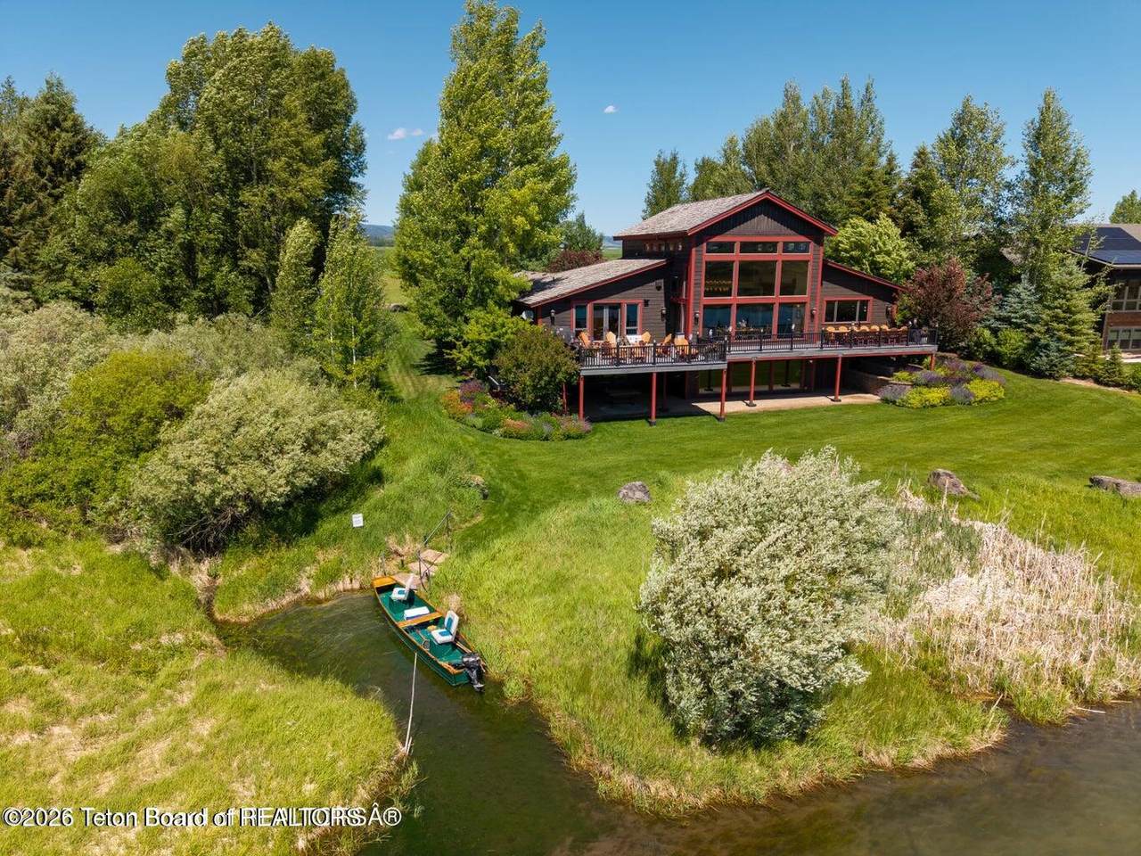 https://bt-photos.global.ssl.fastly.net/teton/1280_boomver_1_26-783-2.jpg