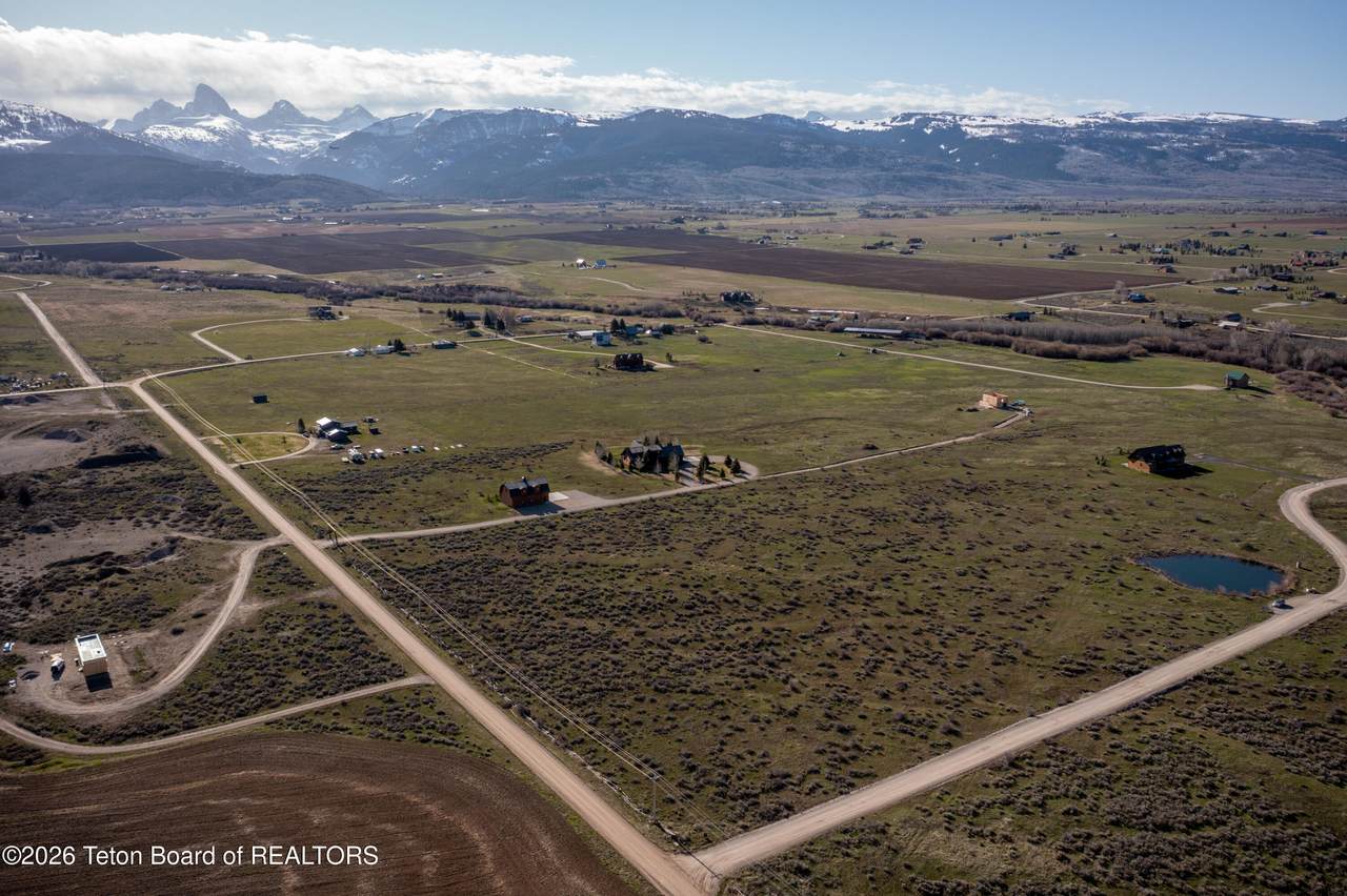 https://bt-photos.global.ssl.fastly.net/teton/1280_boomver_1_26-801-2.jpg