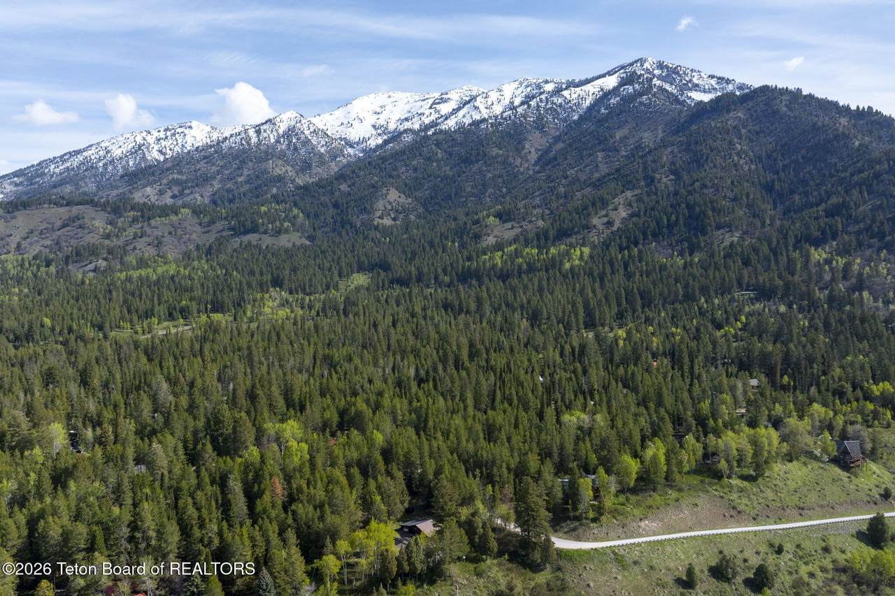 https://bt-photos.global.ssl.fastly.net/teton/1280_boomver_1_26-842-2.jpg