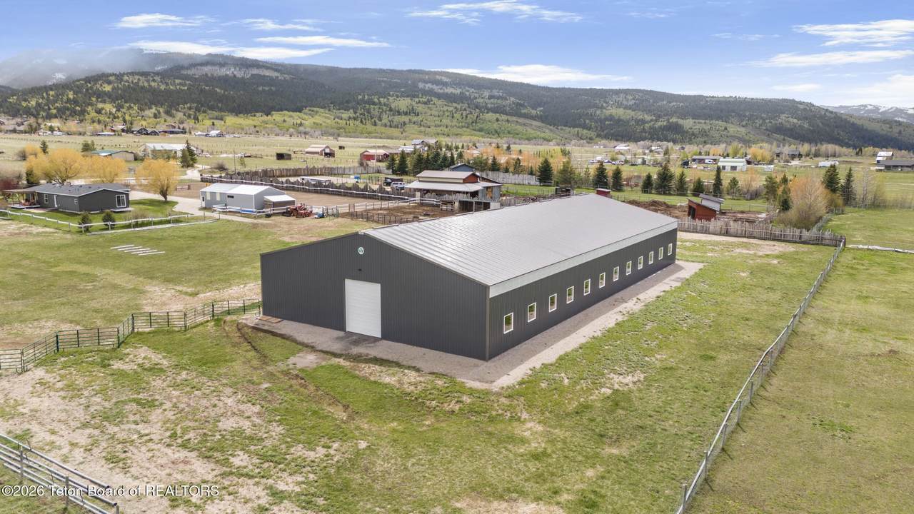 https://bt-photos.global.ssl.fastly.net/teton/1280_boomver_1_26-855-2.jpg