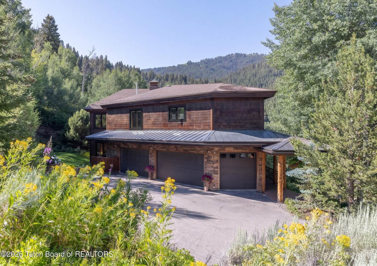 https://bt-photos.global.ssl.fastly.net/teton/1280_boomver_1_26-860-2.jpg