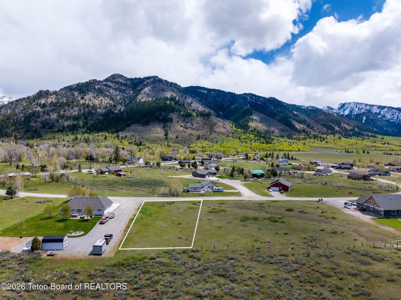 https://bt-photos.global.ssl.fastly.net/teton/1280_boomver_1_26-876-2.jpg