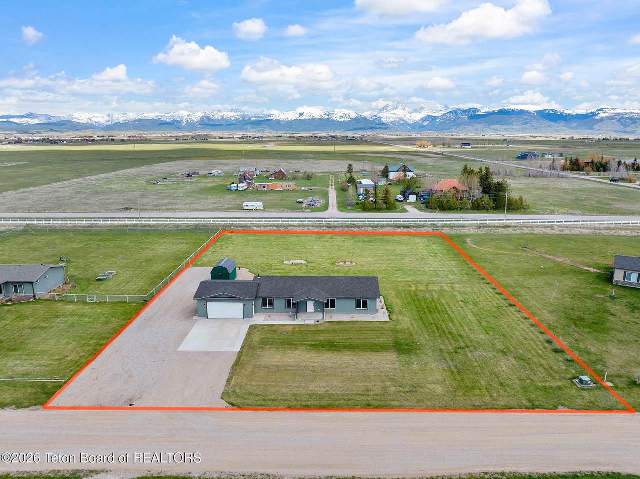 https://bt-photos.global.ssl.fastly.net/teton/1280_boomver_1_26-898-2.jpg