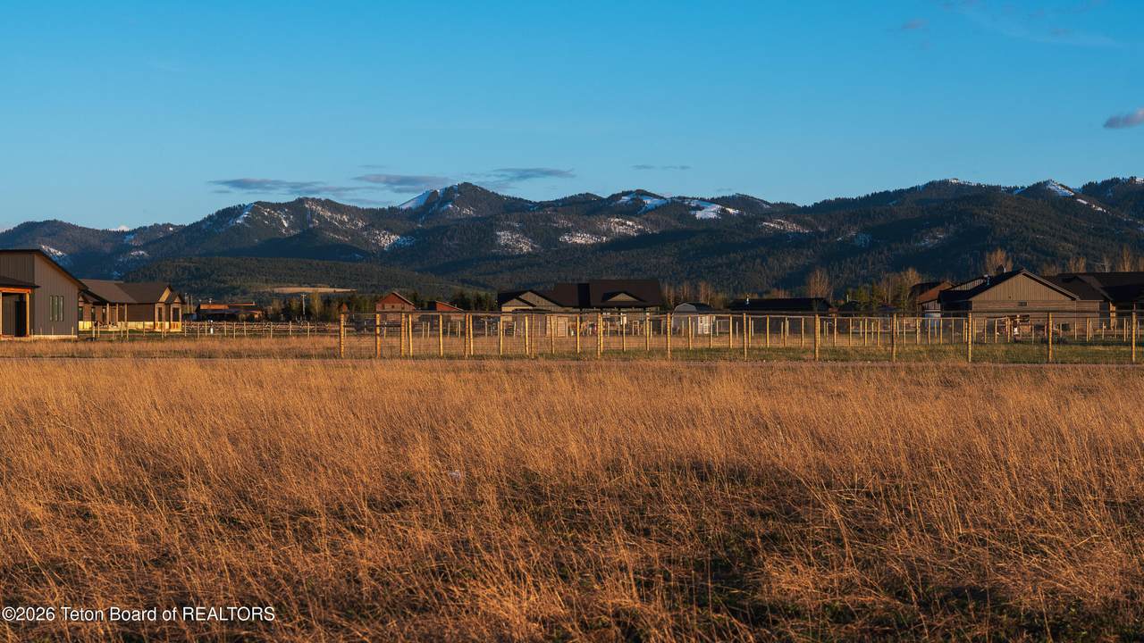 https://bt-photos.global.ssl.fastly.net/teton/1280_boomver_1_26-908-2.jpg