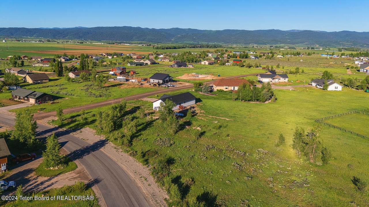 https://bt-photos.global.ssl.fastly.net/teton/1280_boomver_1_26-916-2.jpg