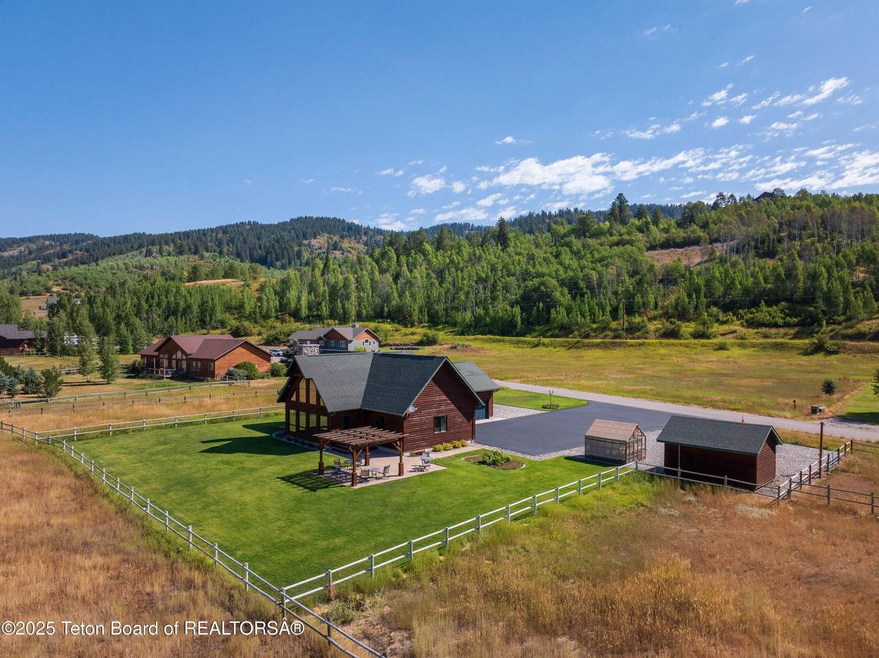 https://bt-photos.global.ssl.fastly.net/teton/1280_boomver_1_26-971-2.jpg