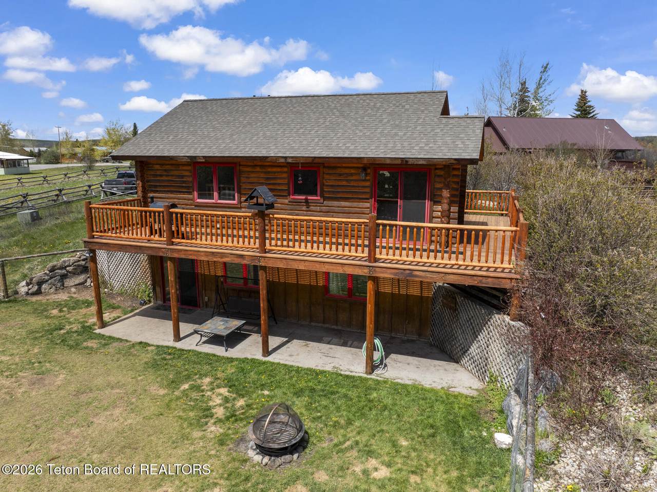 https://bt-photos.global.ssl.fastly.net/teton/1280_boomver_1_26-983-2.jpg