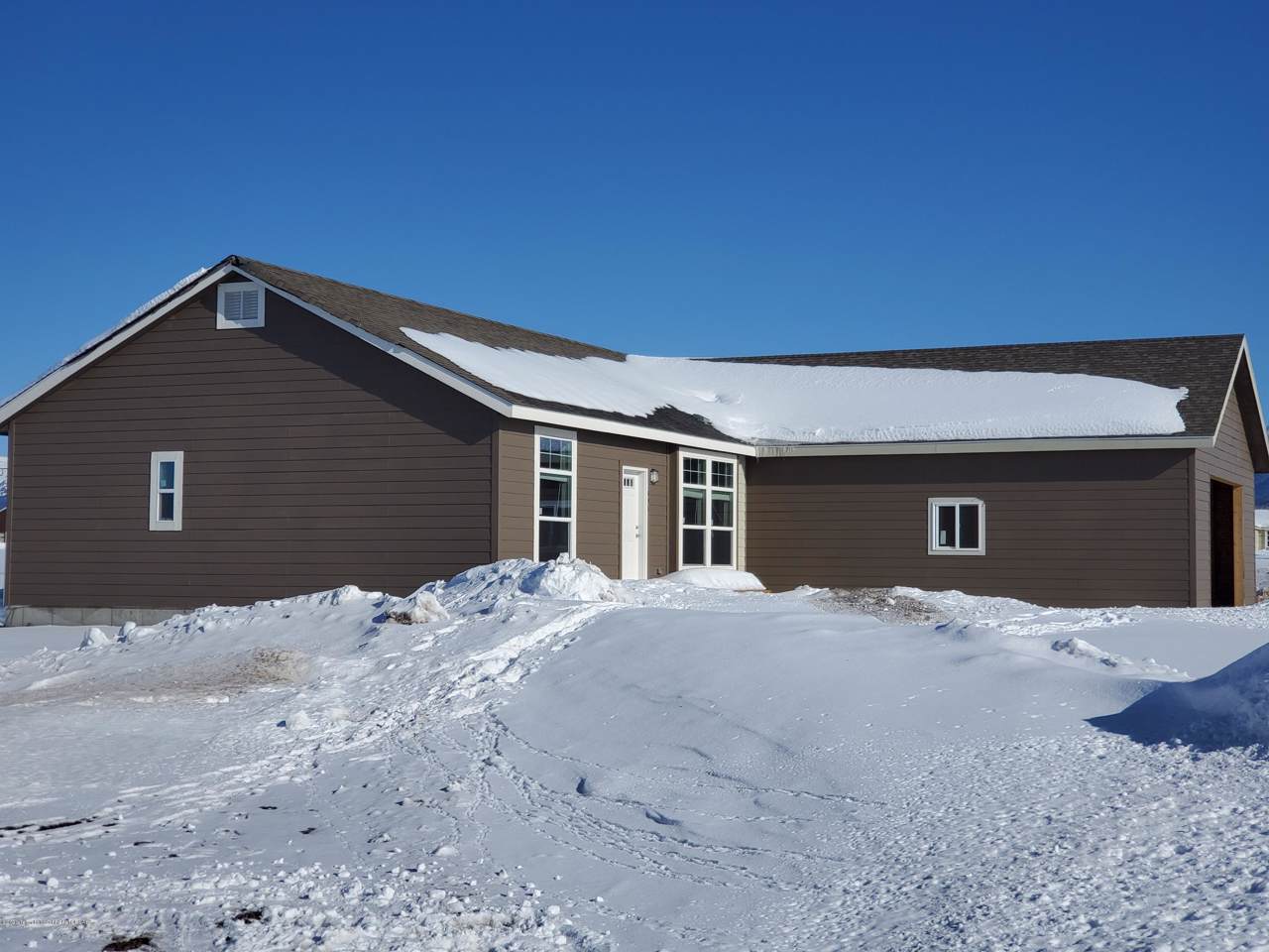 892 Rachel Rd - Photo 1