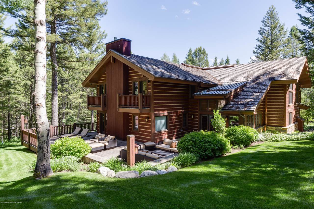 3655 Esther Way - Photo 1